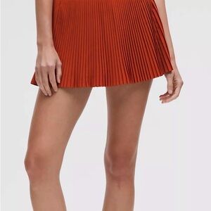 lululemon athletica Pleated Mini Skirt - Burnt Orange